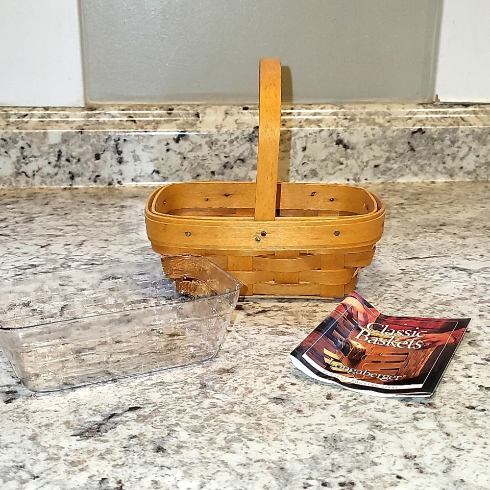 Longaberger Parsley Booking Basket with Liner & Pamphlet